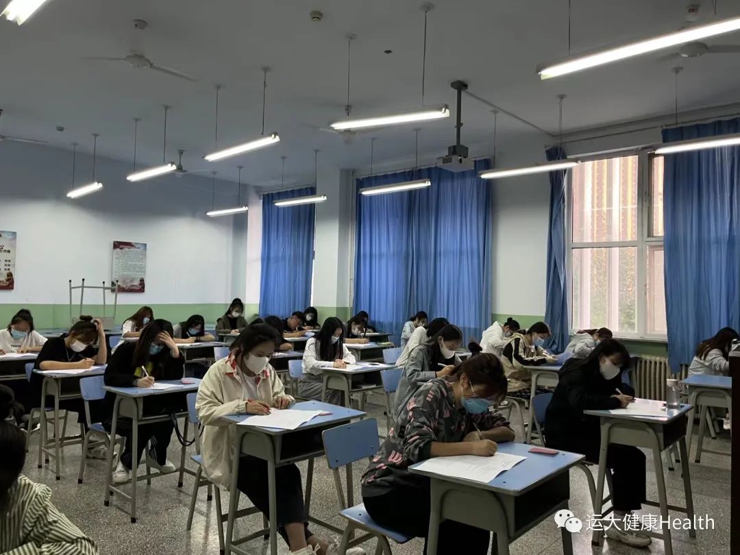 团课考试2.jpg 团课考试2.jpg